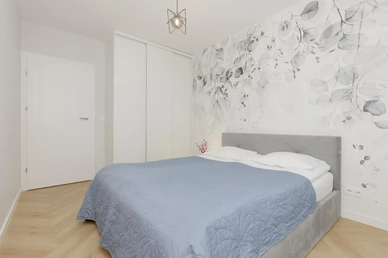 Bright, Cozy Apartment Close To The Airport By Noclegi Renters Warsaw